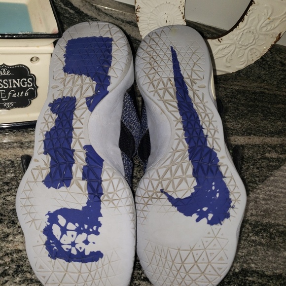 Nike Lebron Soldier 11 - Mens Size 10 - Picture 4 of 4